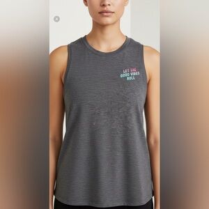 Old Navy Gray Muscle Tee with Relaxed Fit and Soft Fabric